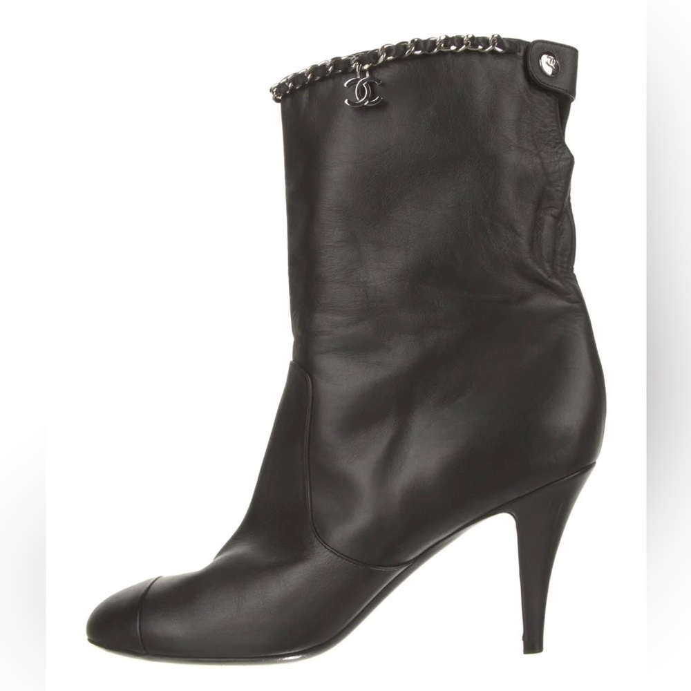 Chanel Boots Size 41 - Picture 6 of 11